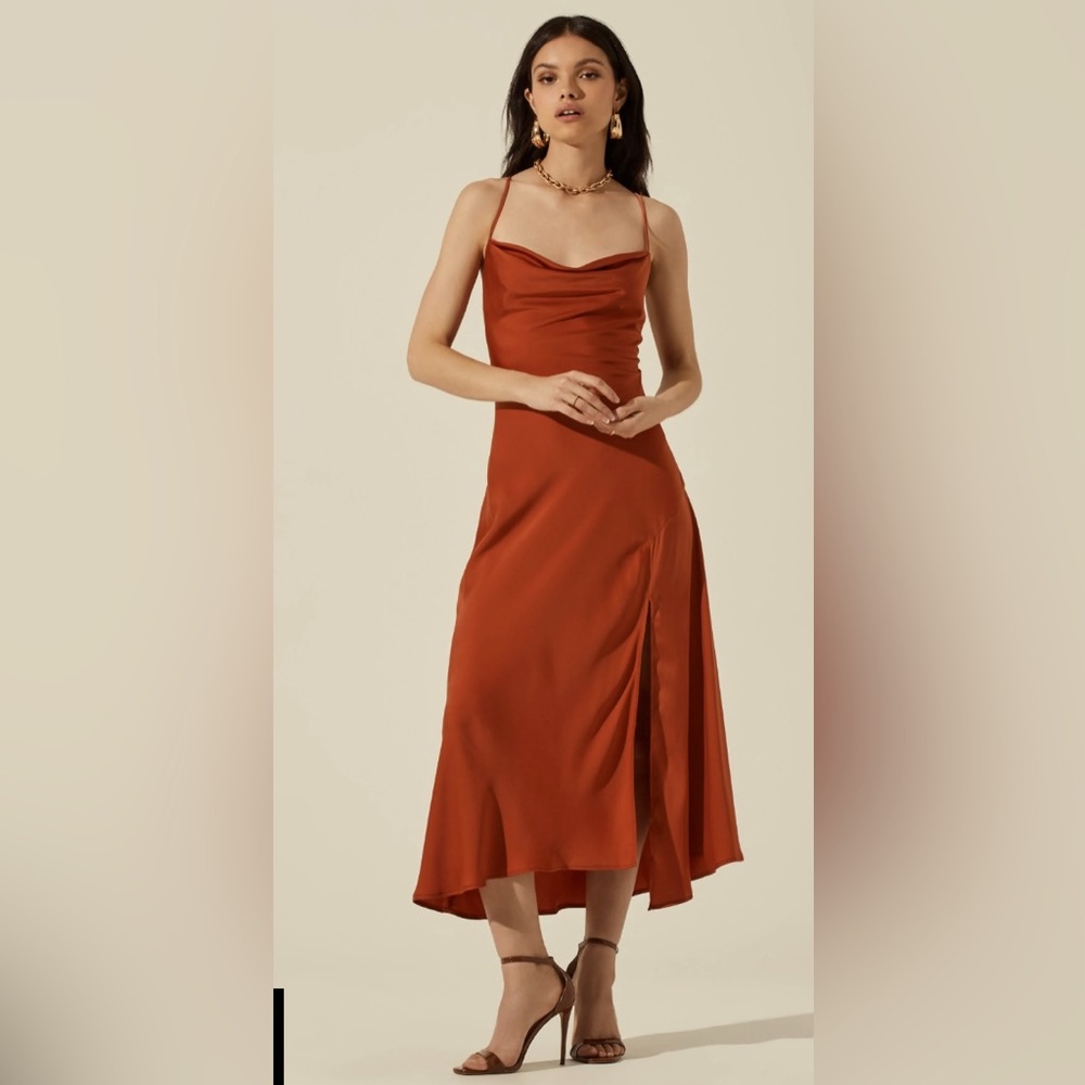 ASTR the label Gaia Midi dress